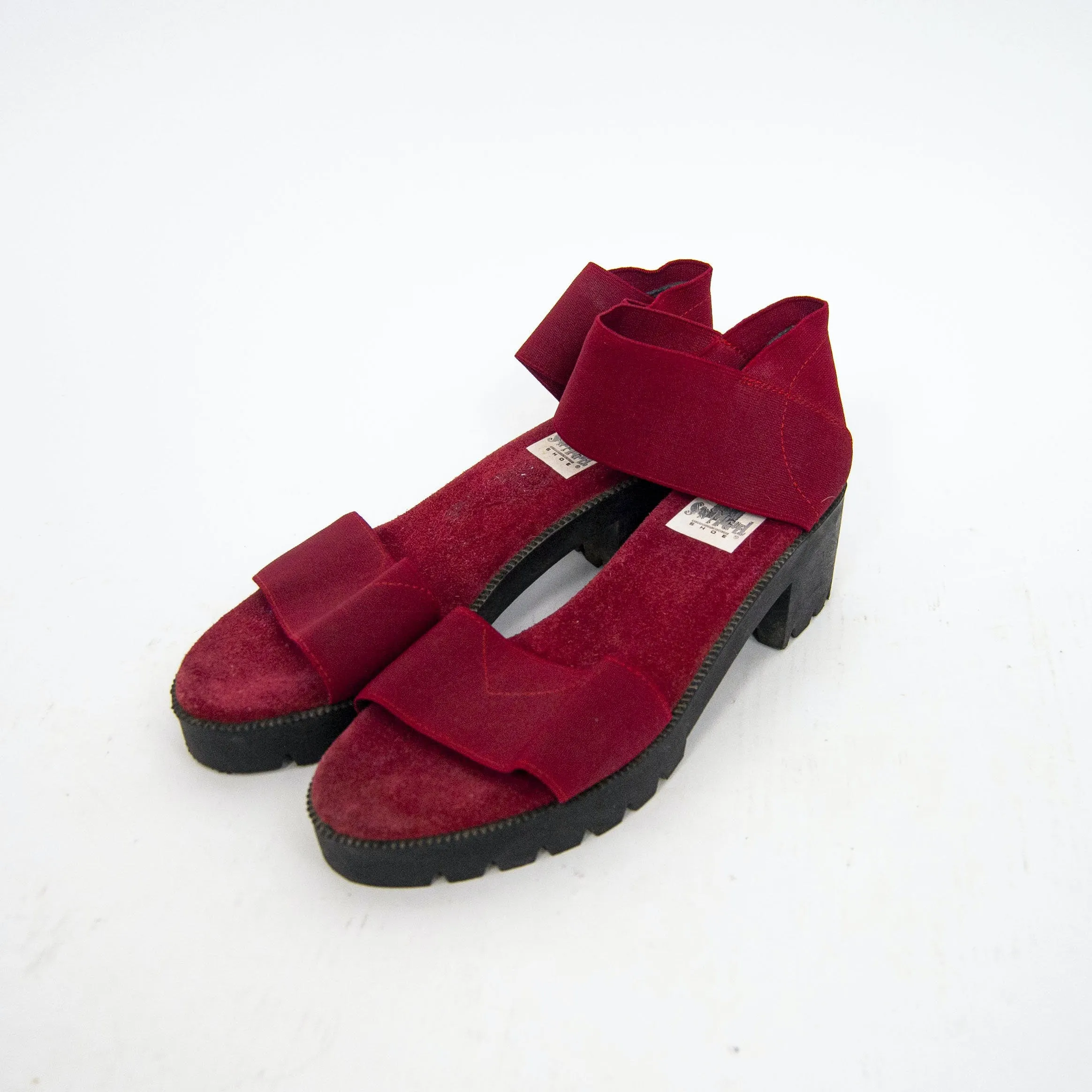 00's Comfy Red Band Platform Sandals by San Miguel Shoes