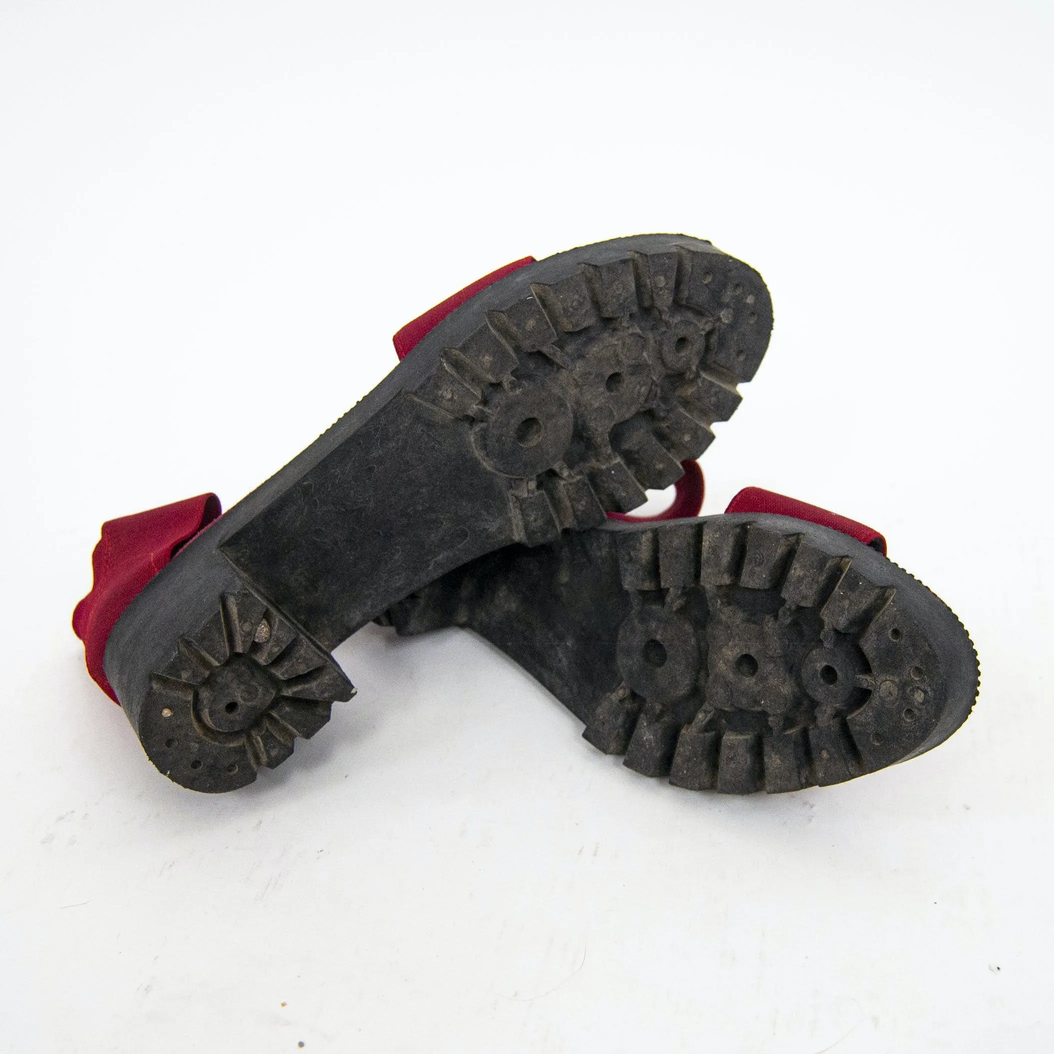 00's Comfy Red Band Platform Sandals by San Miguel Shoes