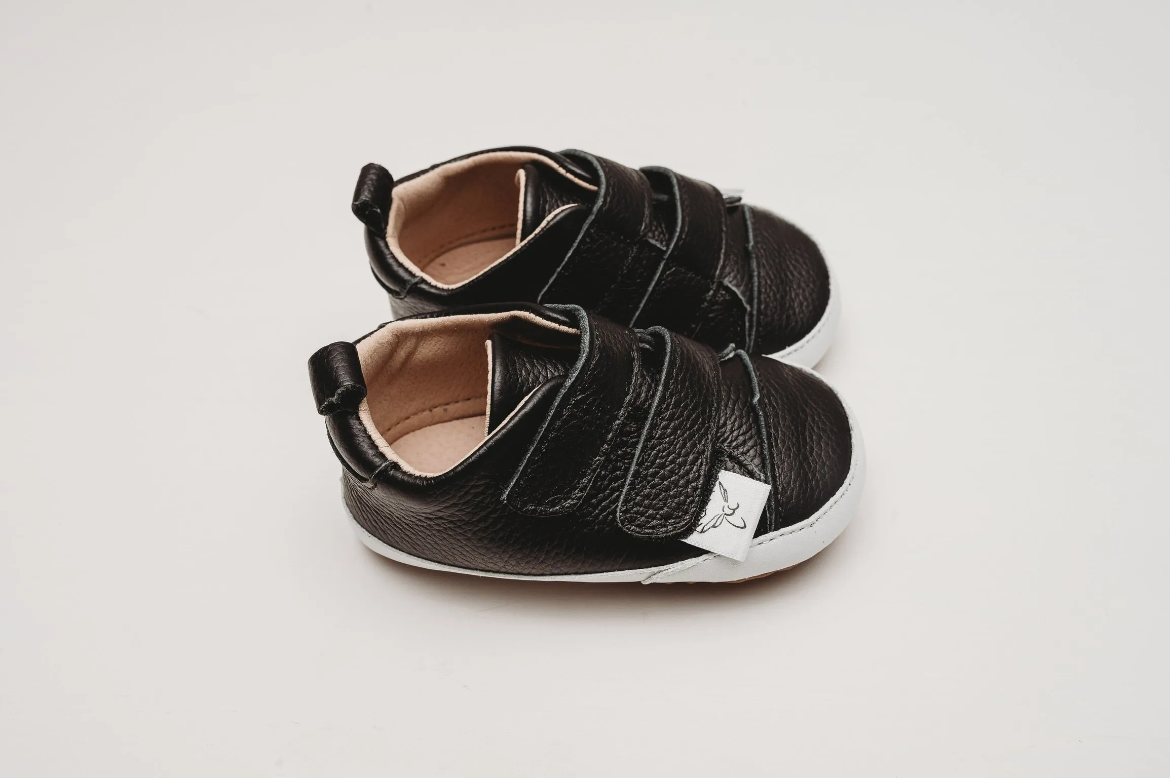 Little Love Bug Casual Black Low Top